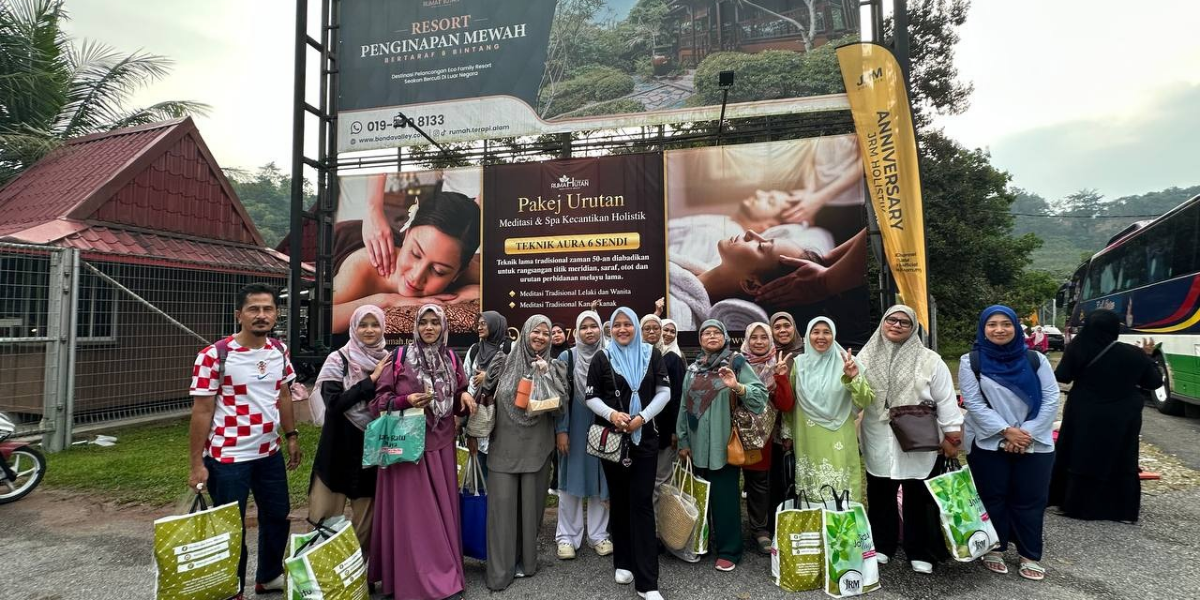 PROGRAM ANNIVERSARY JRM HOLISTIK YANG KE- 14 TAHUN DAN PROGRAM SEJUTA RAHMAT DI RUMAH HUTAN TERAPI ALAM