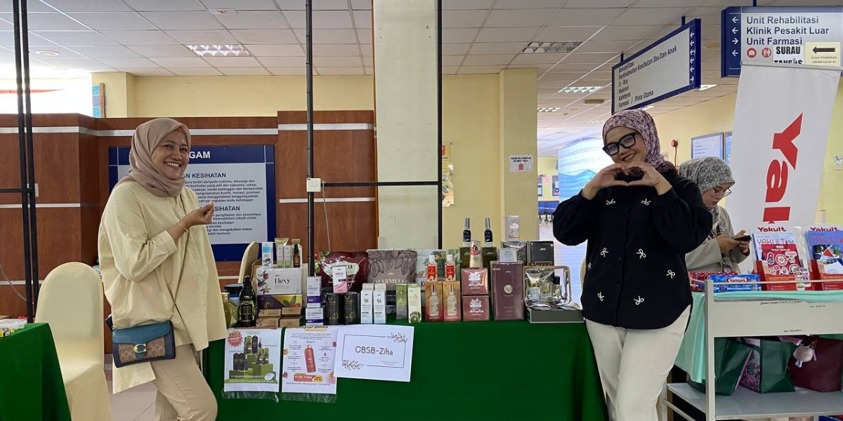 PEMBUKAAN BOOTH JRMNS OLEH TEAM OBSB SEMPENA PROGRAM MINGGU PENYUSUAN SUSU IBU