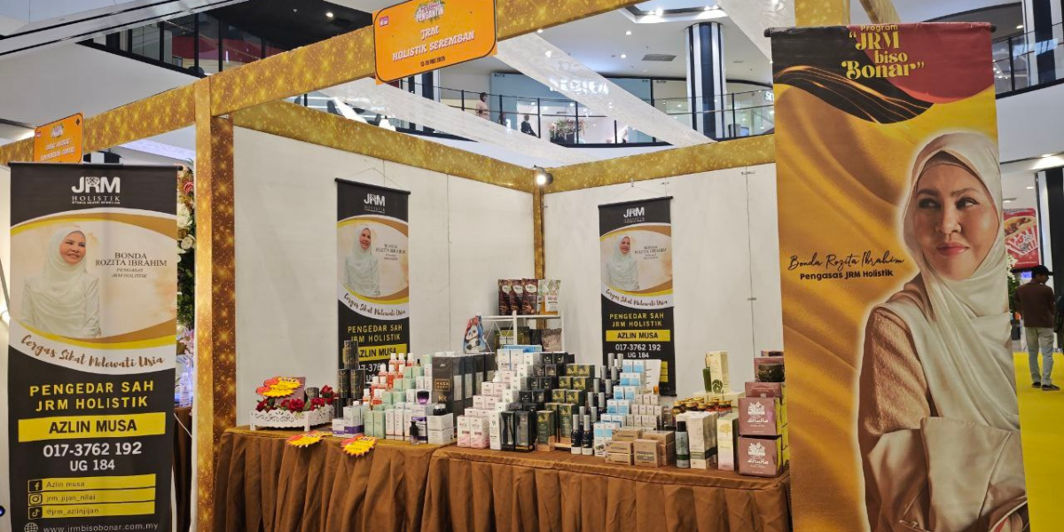 BOOTH PENGEDAR, PUAN AZLIN MUSA SEMPENA FESTIVAL PENGANTIN DI AEON MALL NILAI 13 MEI HINGGA 18 MEI 2025