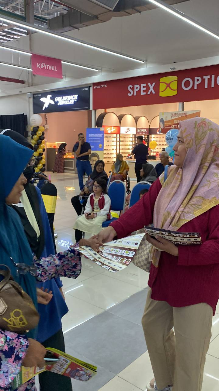 Program Edaran Flyers di ST Rosyam Mart, Senawang