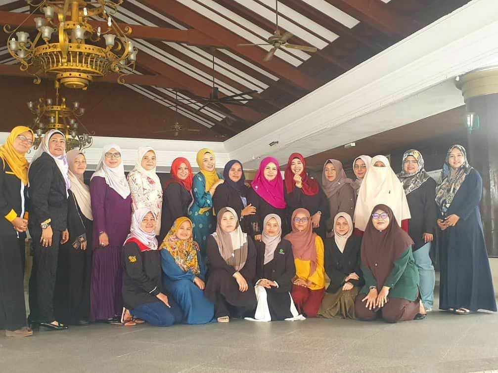 Mesyuarat Stokis Bersama Bonda Mesyuarat Stokis Bersama Bonda