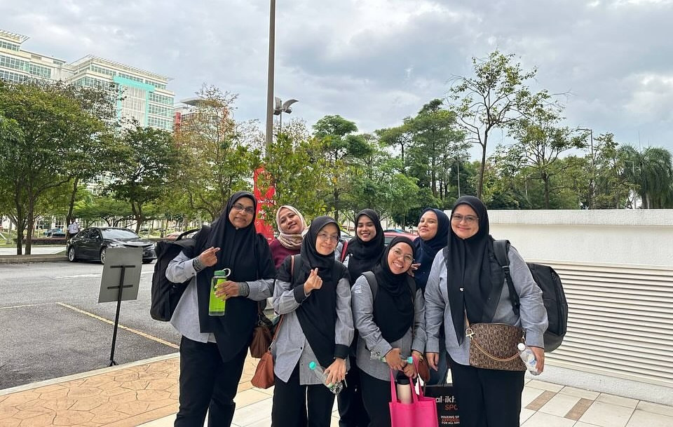 KELAS TA ACADEMY